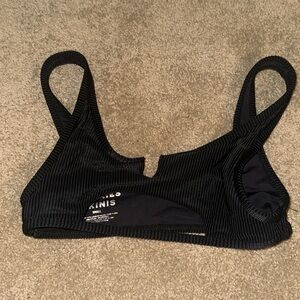 Frankie’s bikini top black size small